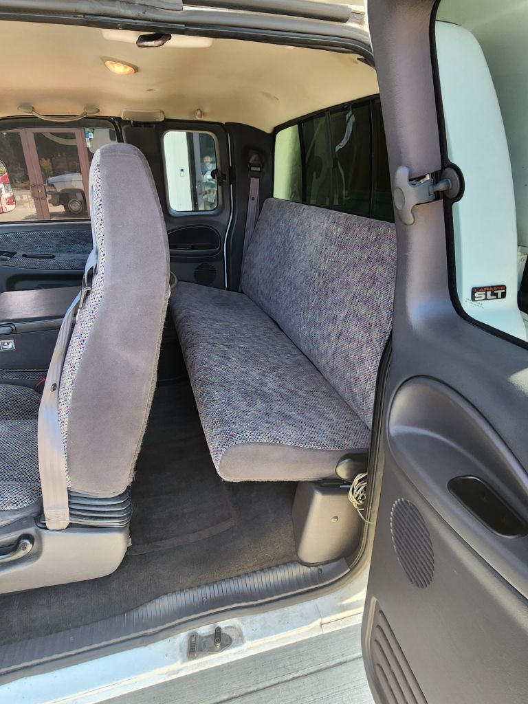 Dodge Ram 3500 ST Quad Cab 8-ft. Bed 2WD 1998 Dodge Ram 3500 ST Quad Cab 8-ft. Bed 2WD 1998