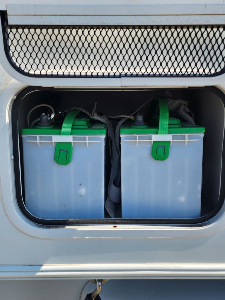 Dodge Ram 3500 ST Quad Cab 8-ft. Bed 2WD 1998 Dodge Ram 3500 ST Quad Cab 8-ft. Bed 2WD 1998