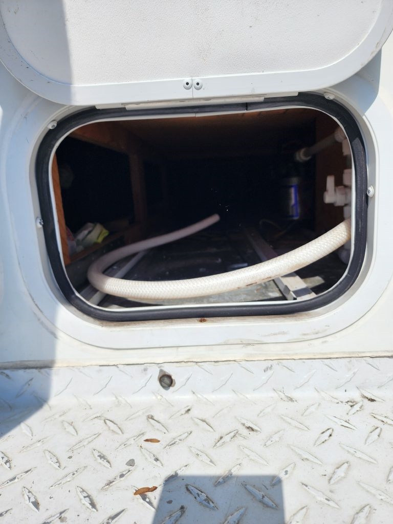 Dodge Ram 3500 ST Quad Cab 8-ft. Bed 2WD 1998 Dodge Ram 3500 ST Quad Cab 8-ft. Bed 2WD 1998