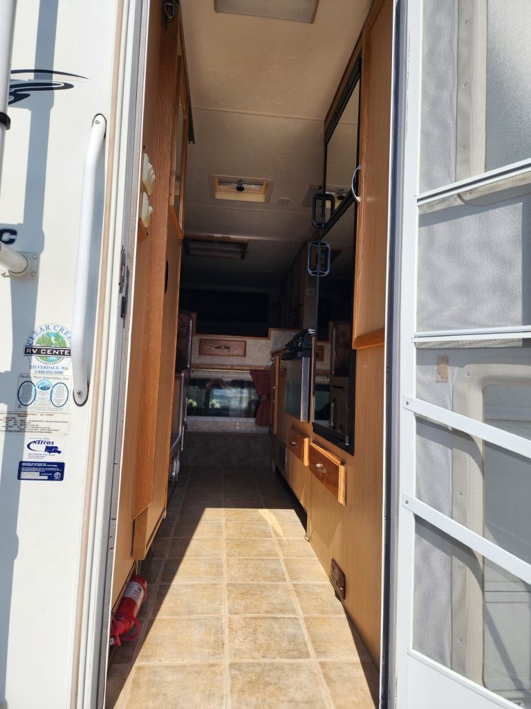 Dodge Ram 3500 ST Quad Cab 8-ft. Bed 2WD 1998 Dodge Ram 3500 ST Quad Cab 8-ft. Bed 2WD 1998