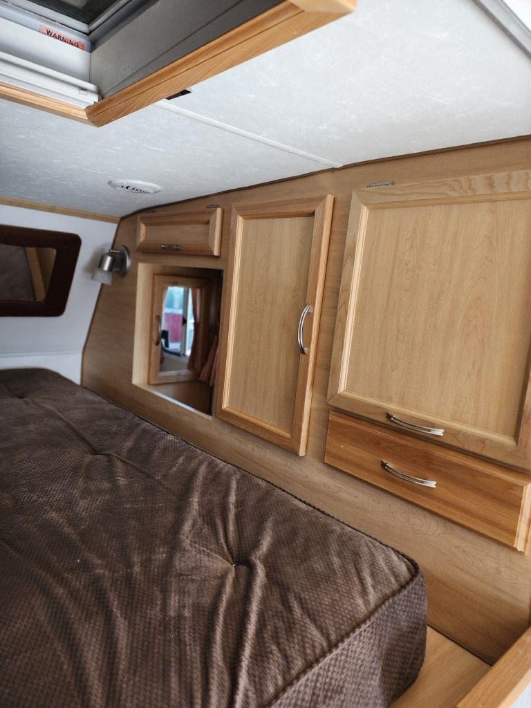 Dodge Ram 3500 ST Quad Cab 8-ft. Bed 2WD 1998 Dodge Ram 3500 ST Quad Cab 8-ft. Bed 2WD 1998