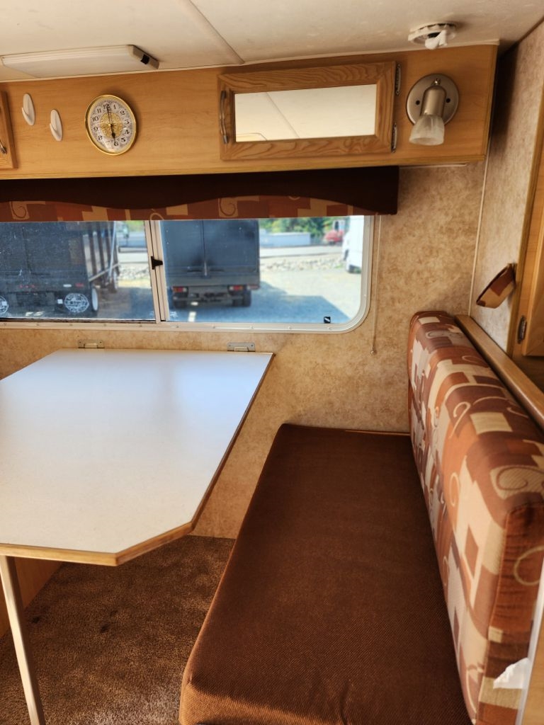 Dodge Ram 3500 ST Quad Cab 8-ft. Bed 2WD 1998 Dodge Ram 3500 ST Quad Cab 8-ft. Bed 2WD 1998