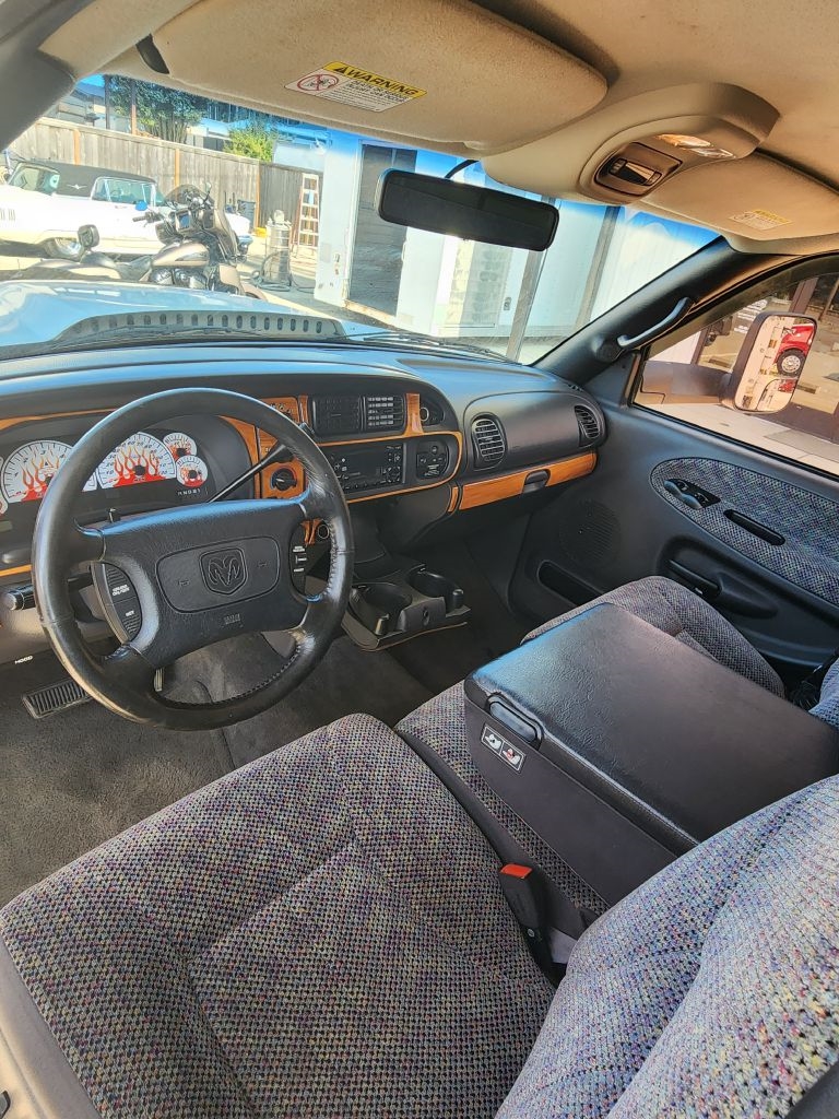 Dodge Ram 3500 ST Quad Cab 8-ft. Bed 2WD 1998