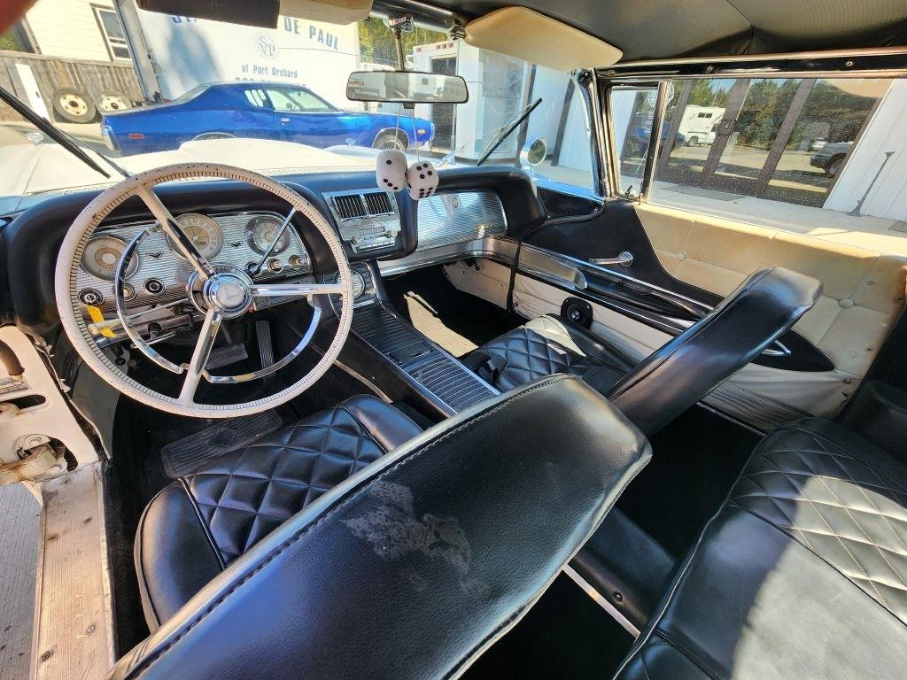 Ford Thunderbird  1960