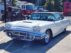 1960 Ford Thunderbird 