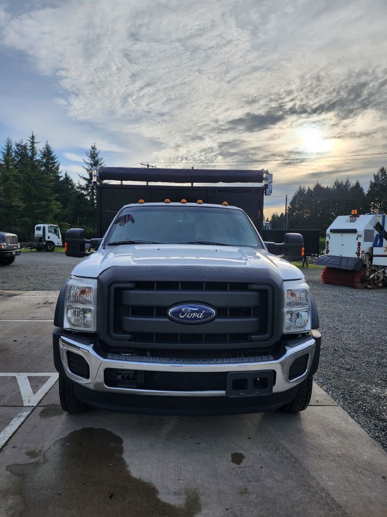 Ford F-550 Regular Cab DRW 2WD 2016