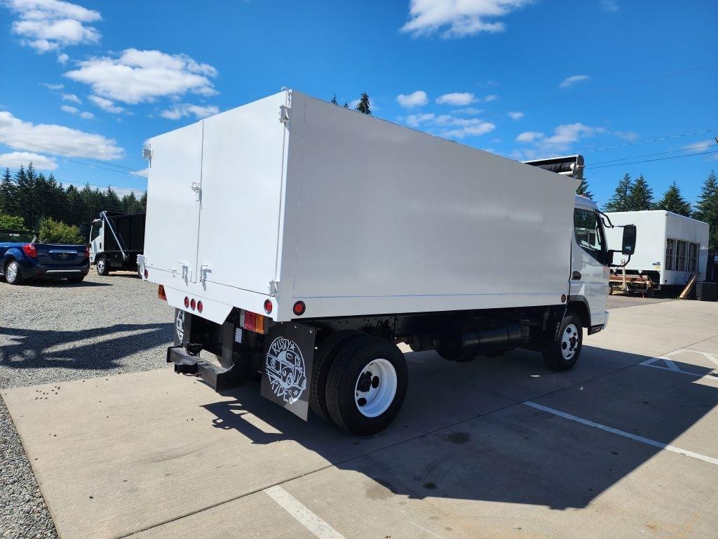 Mitsubishi Fuso FE84D  2007