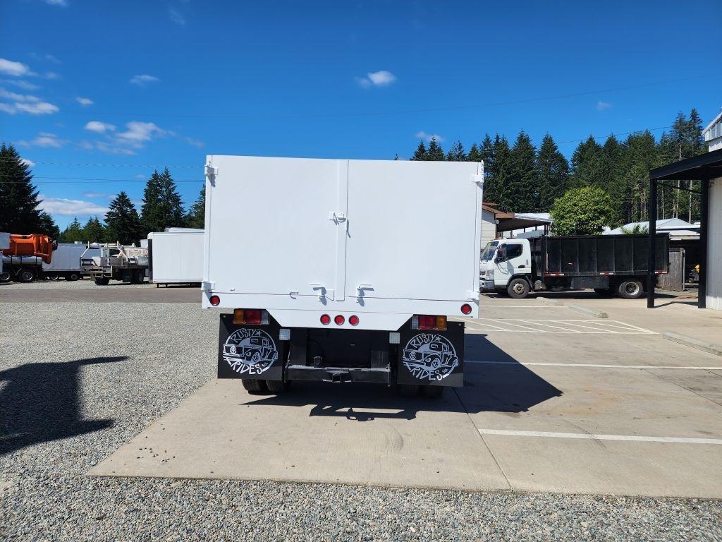 Mitsubishi Fuso FE84D  2007