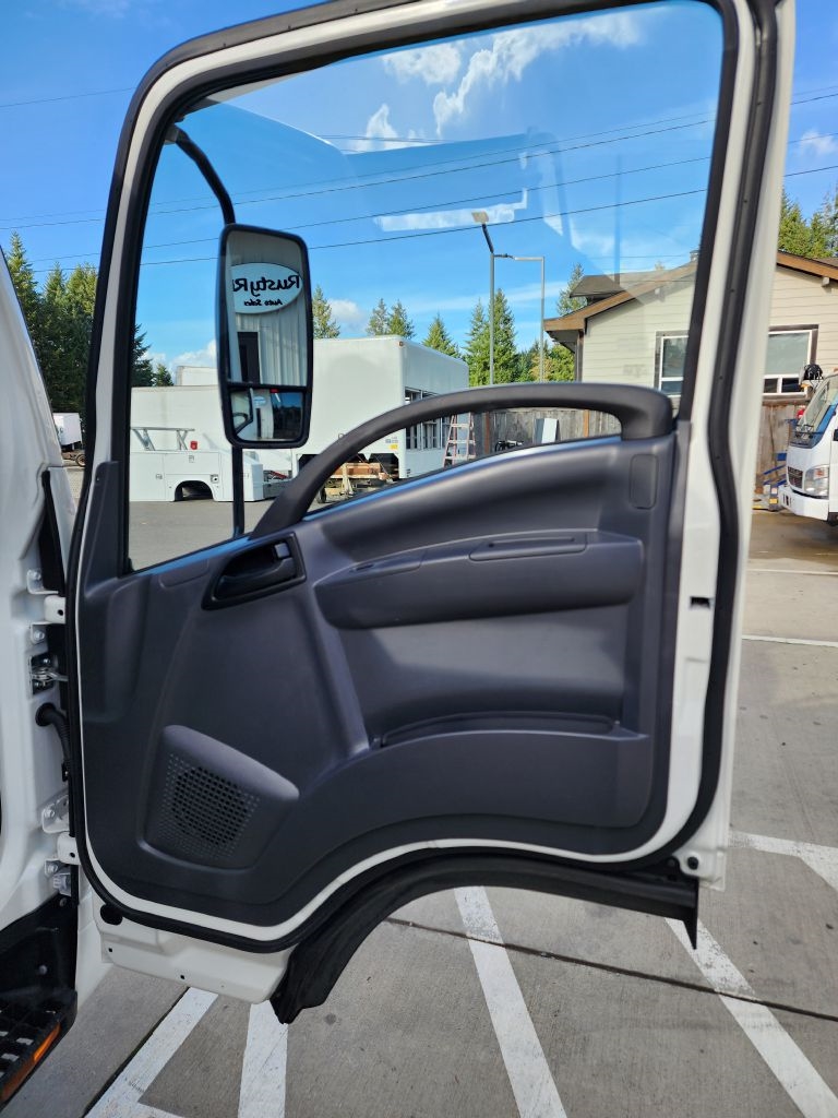 Isuzu Trucks NPR HD  2023