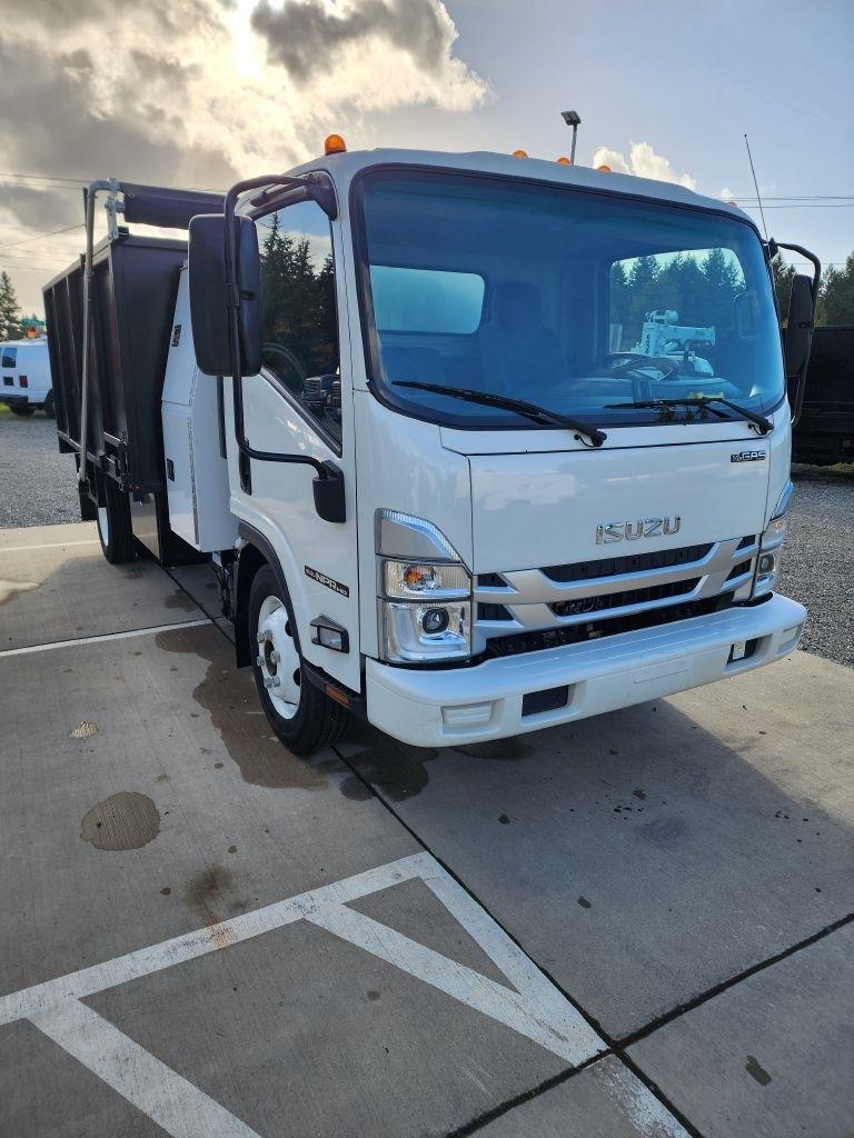 Isuzu Trucks NPR HD  2023