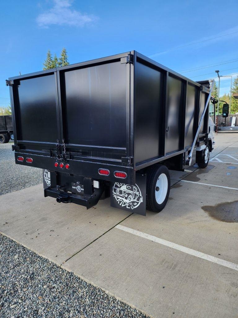 Isuzu Trucks NPR HD  2023