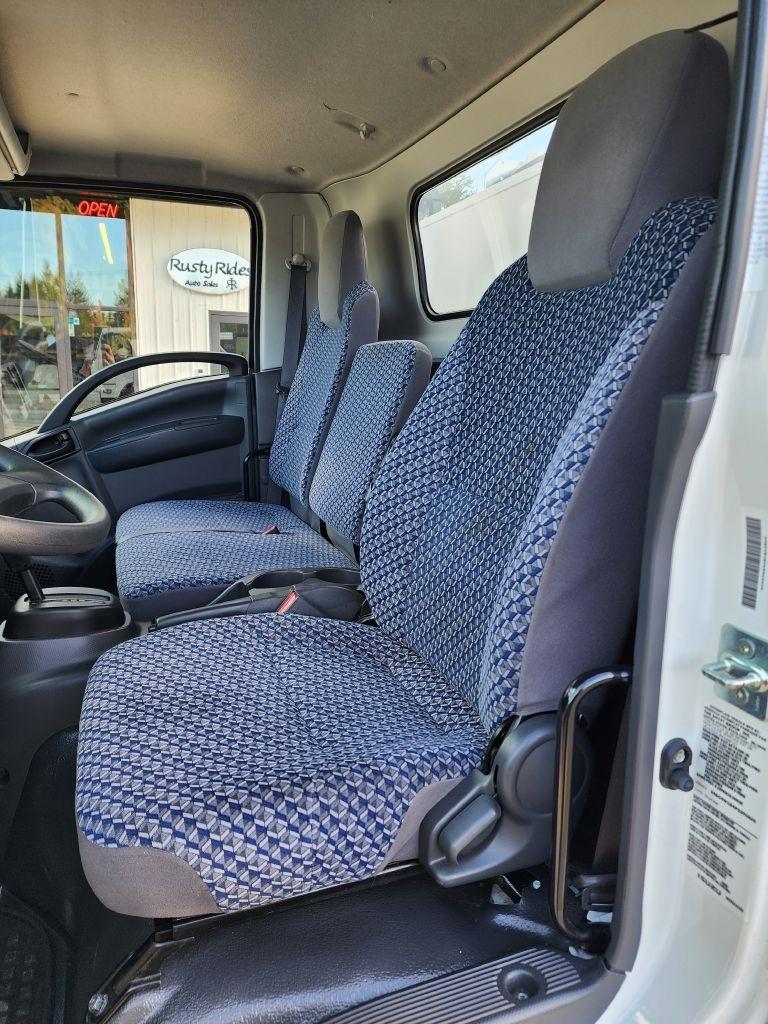 Isuzu Trucks NPR HD  2023