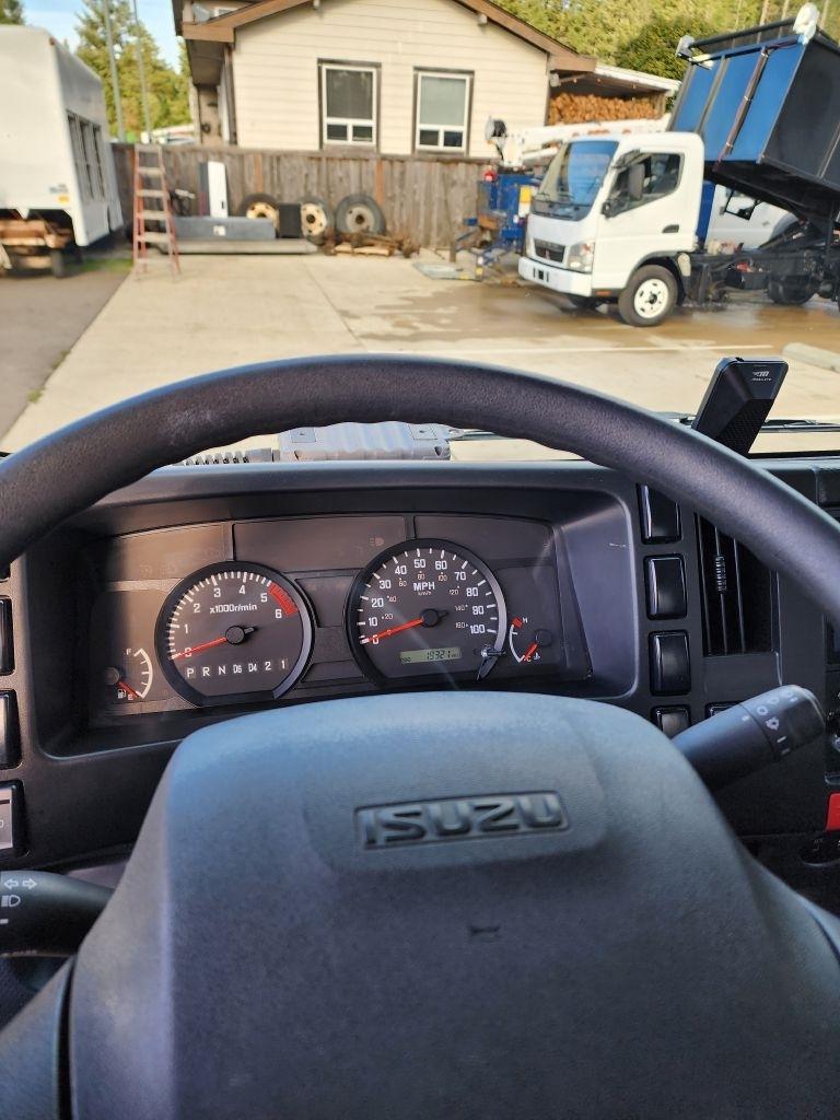 Isuzu Trucks NPR HD  2023