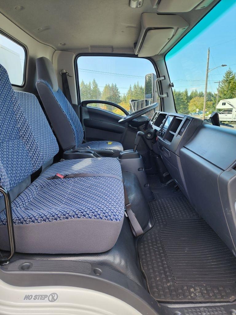 Isuzu Trucks NPR HD  2023