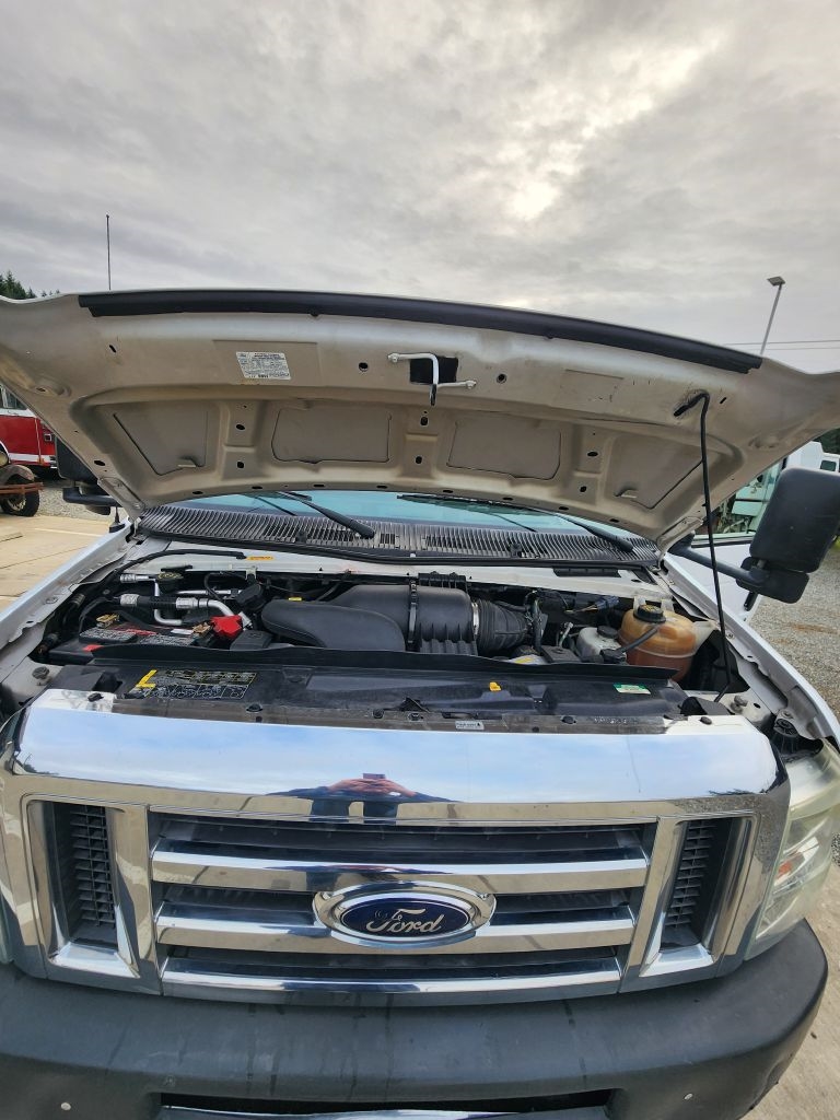 Ford Econoline E450 2011