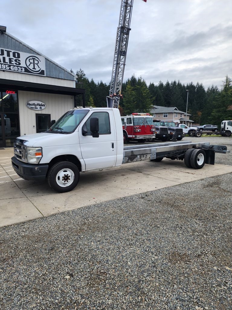 Ford Econoline E450 2011