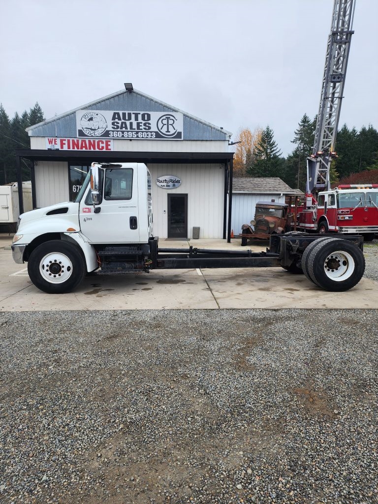 International 4300  2005