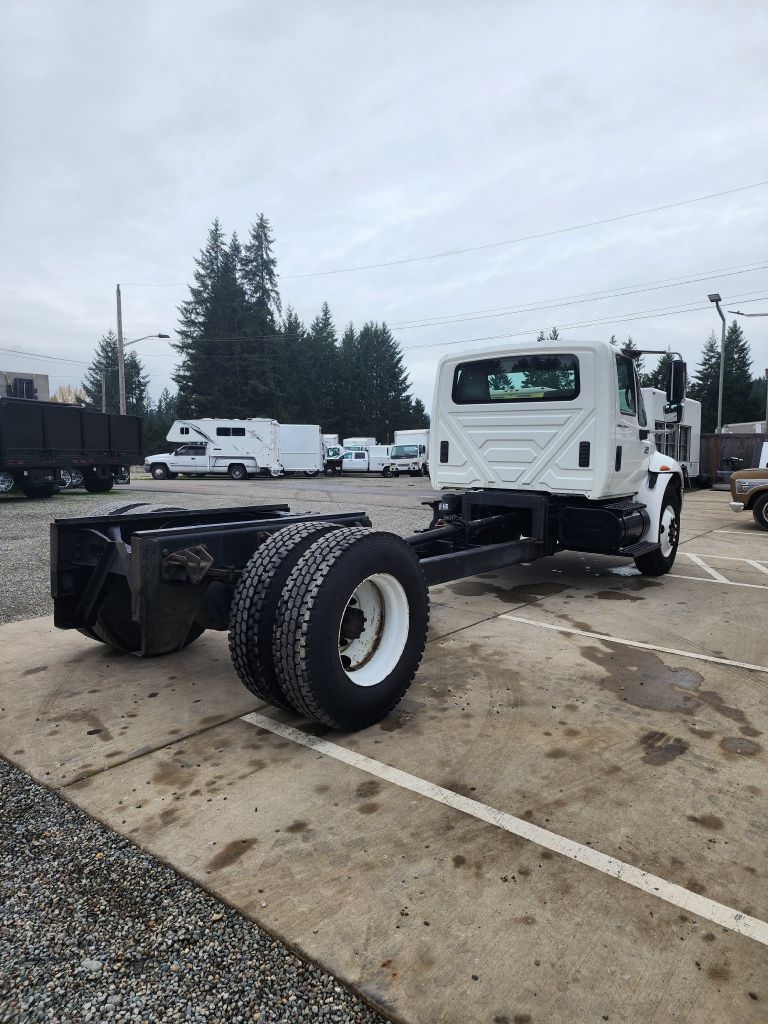 International 4300  2005