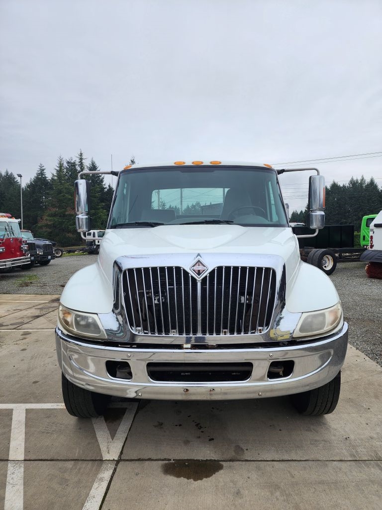 International 4300  2005