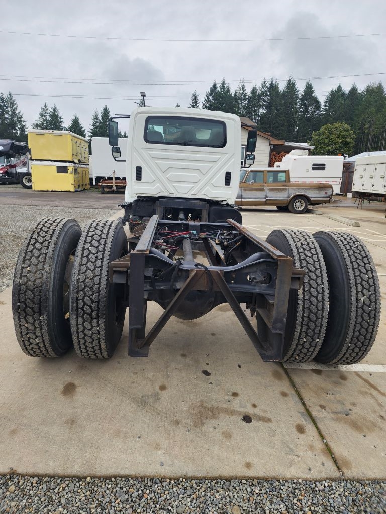 International 4300  2004