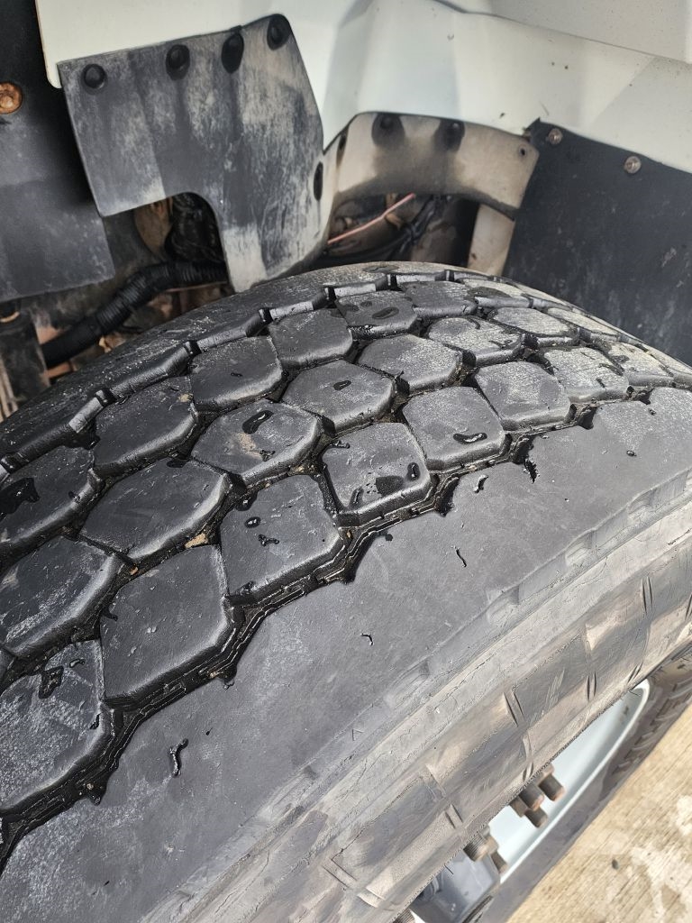 International 7400  2013