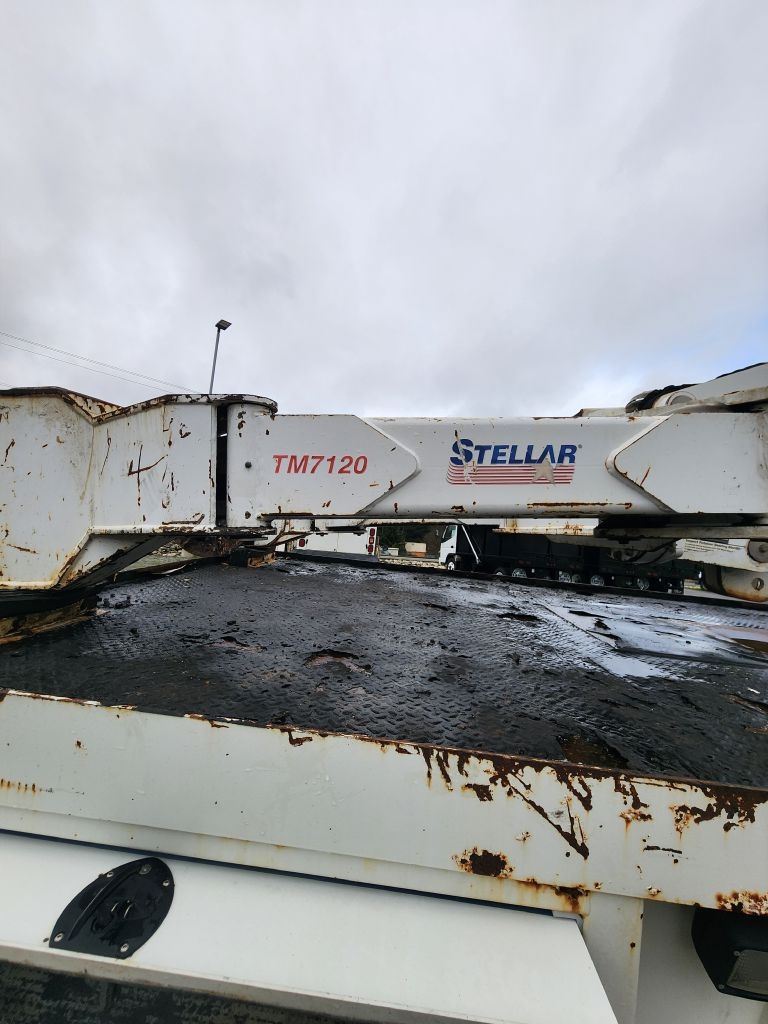 International 7400  2013