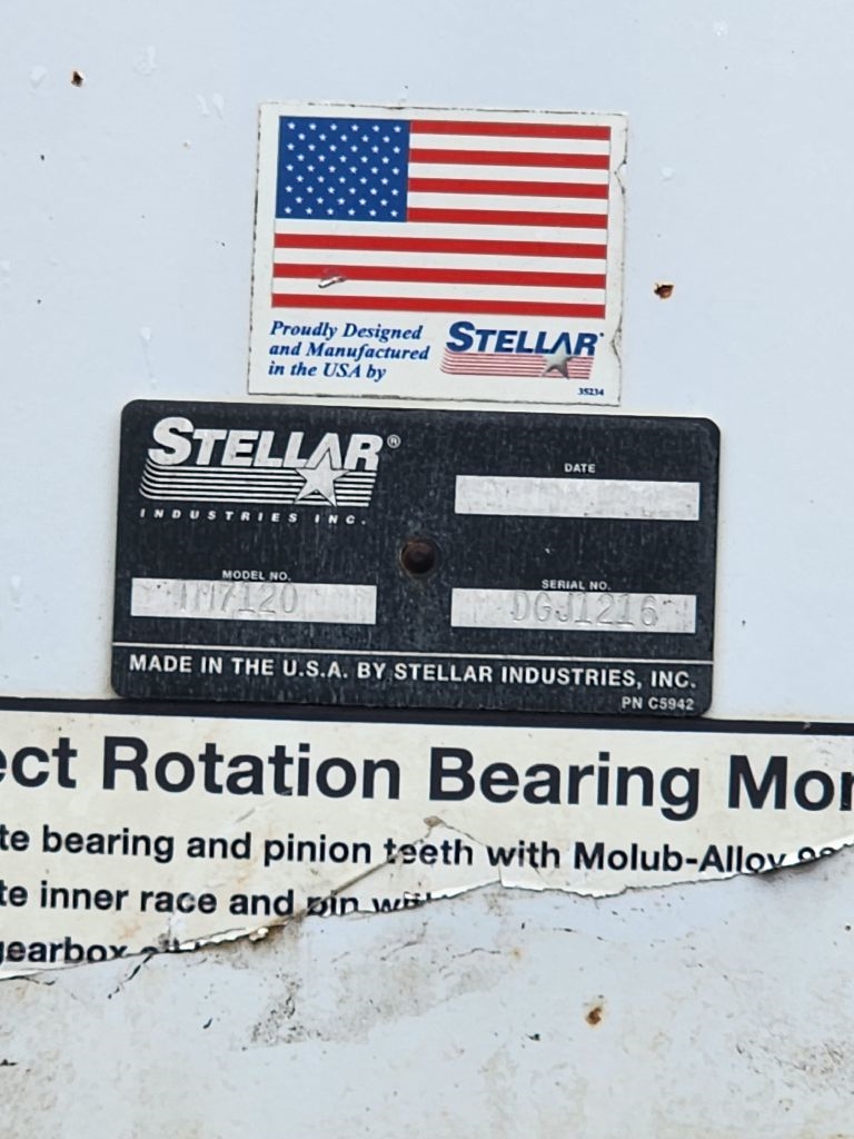 International 7400  2013