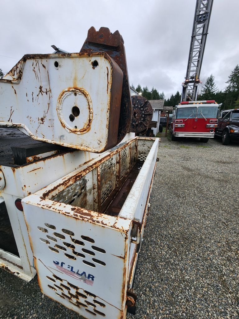 International 7400  2013