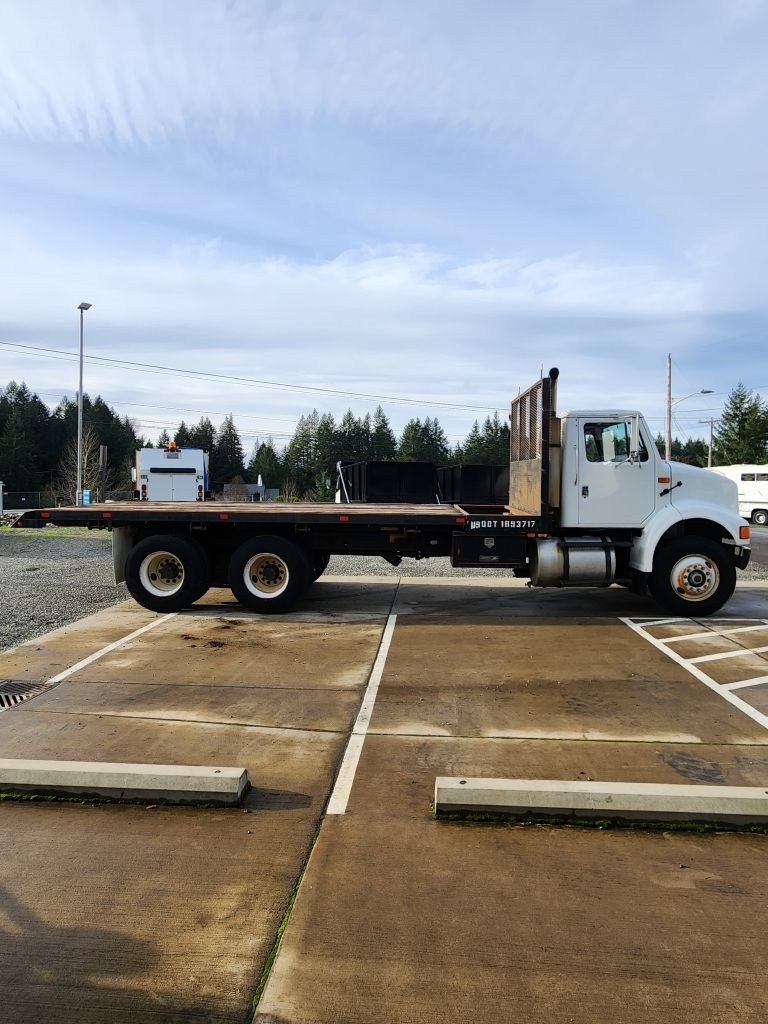 International 8100  1994