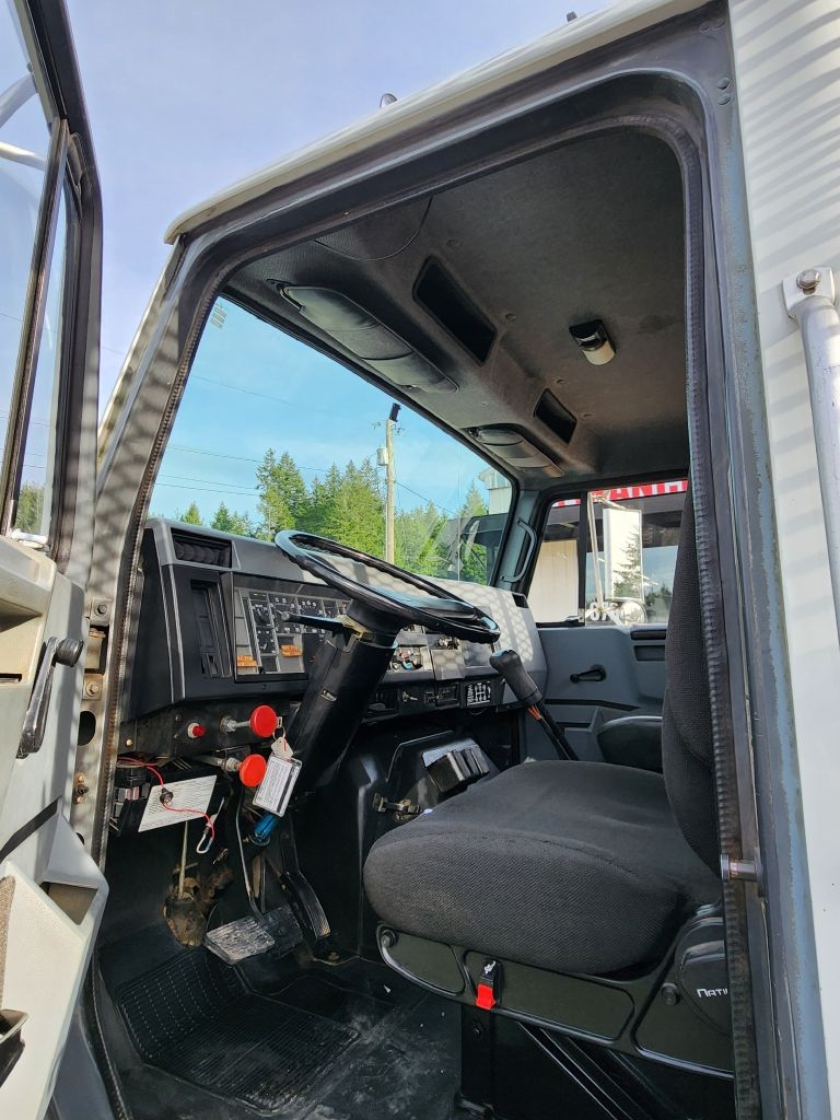 International 8100  1994