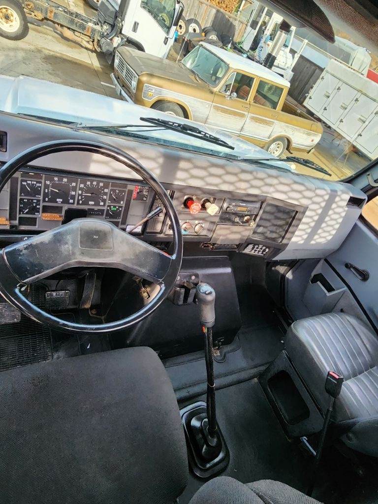 International 8100  1994