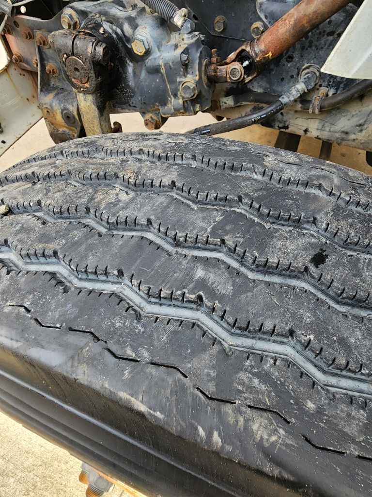 International 8100  1994