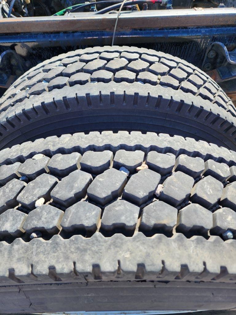 Freightliner FL70  1999