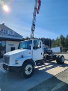 1999 Freightliner FL70 