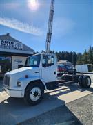 1999 Freightliner FL70 