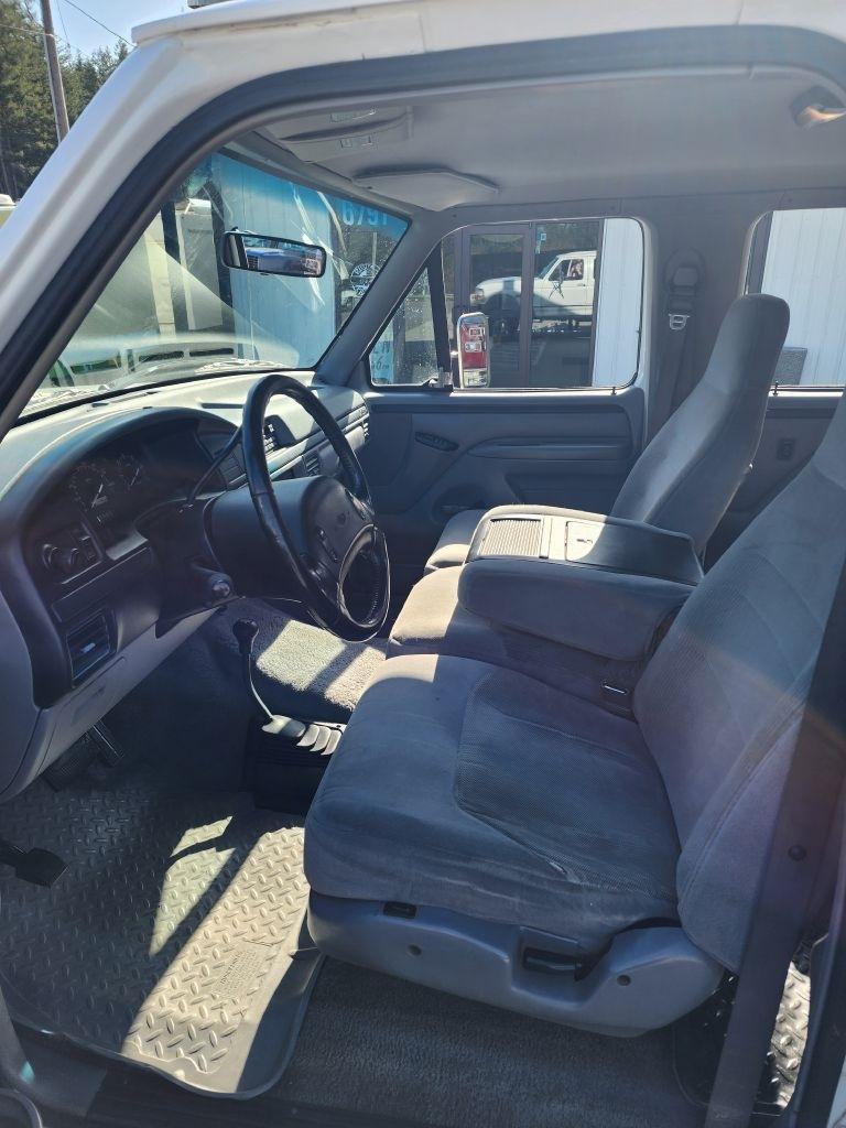 Ford F-350 XL Crew Cab 4WD 1996
