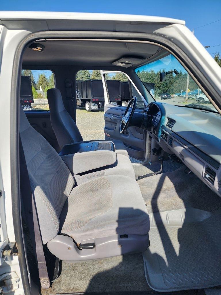 Ford F-350 XL Crew Cab 4WD 1996