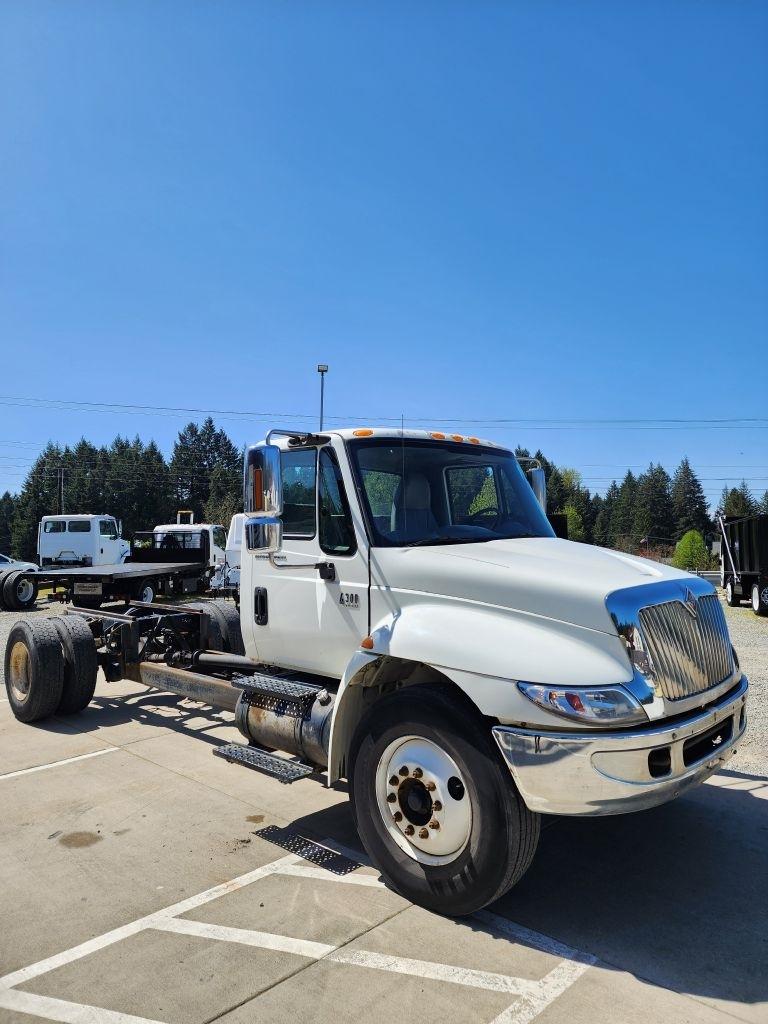 International 4300  2007