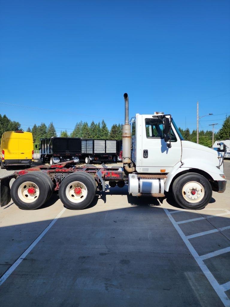 International 8600  2004