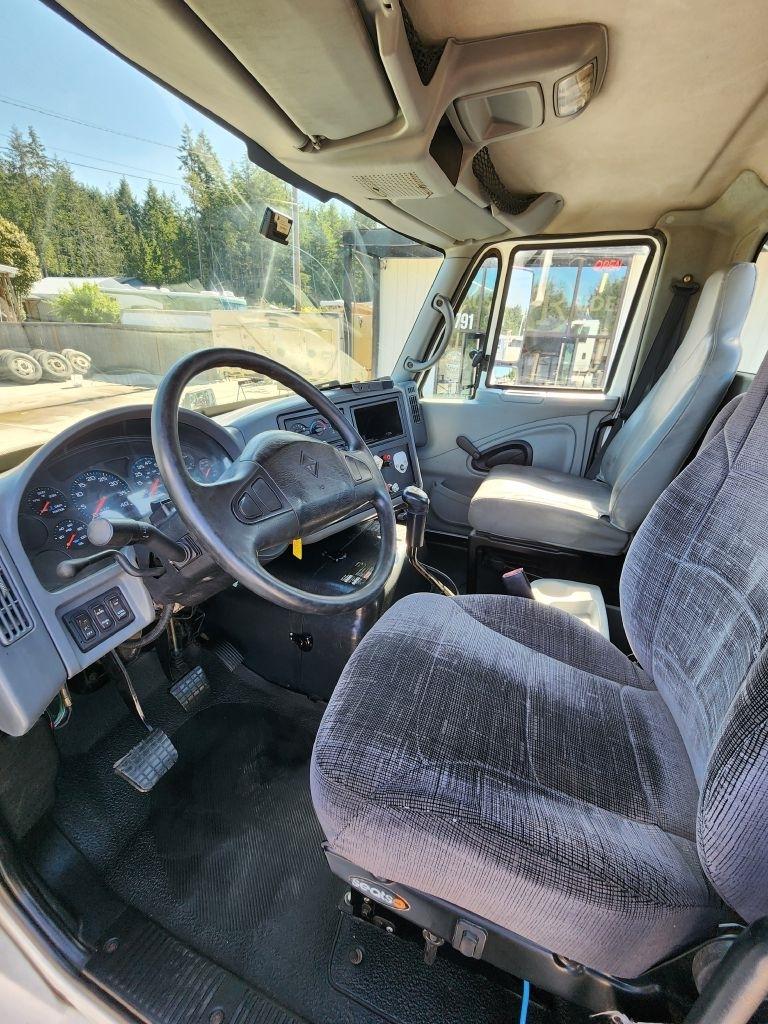 International 8600  2004