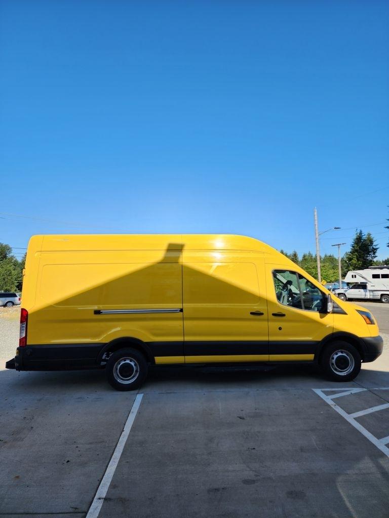 Ford Transit 250 Van High Roof w/Sliding Pass. 148-in. WB EL 2019