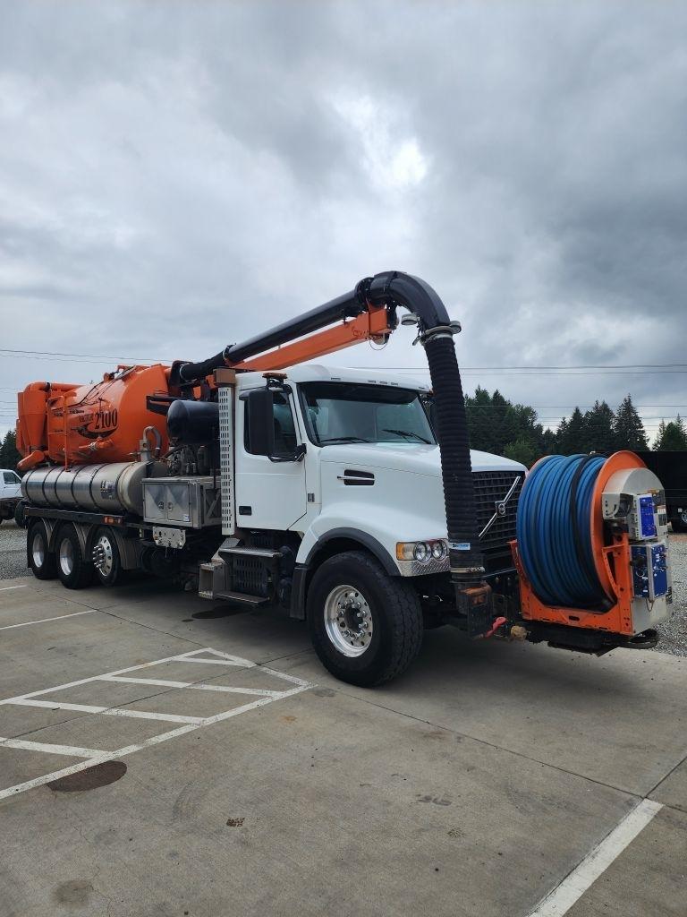 Volvo VHD  2011