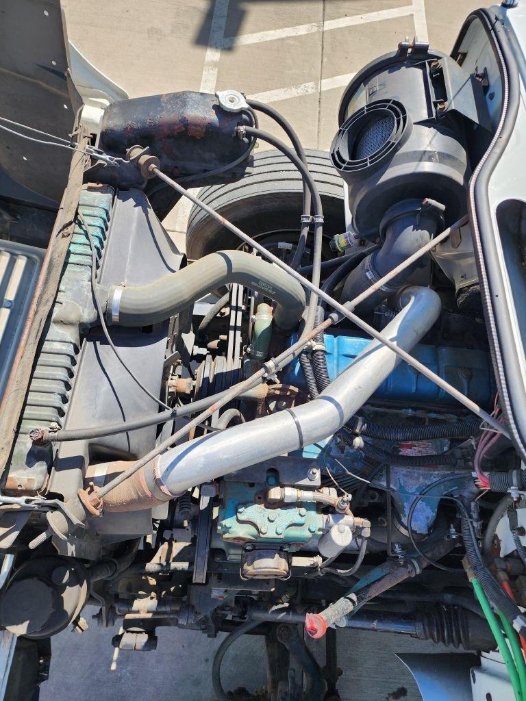 International 4900  1993
