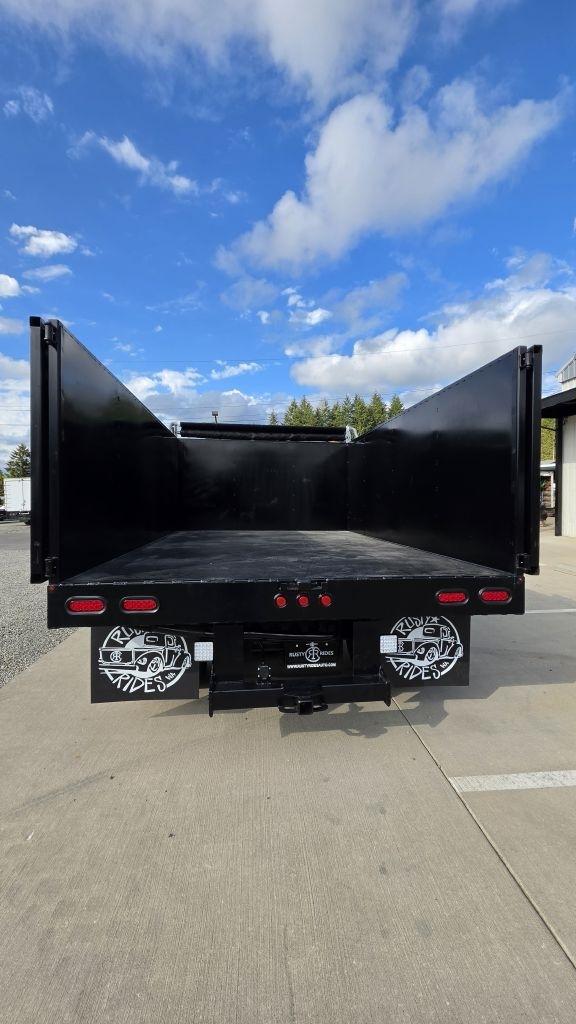 Isuzu NPR  2019