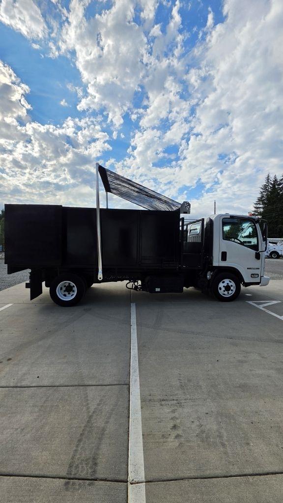 Isuzu NPR  2019
