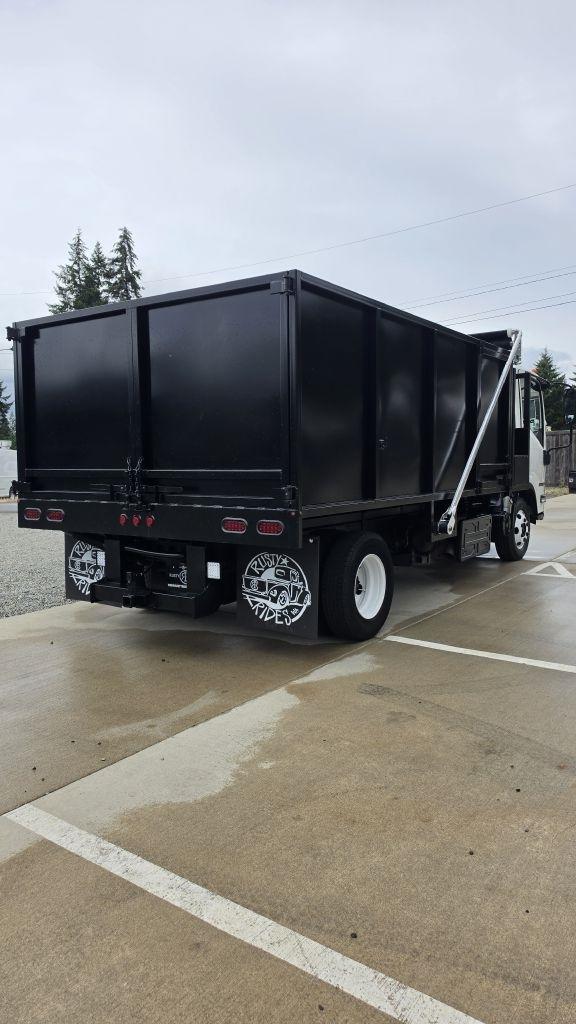 Isuzu NPR  2019
