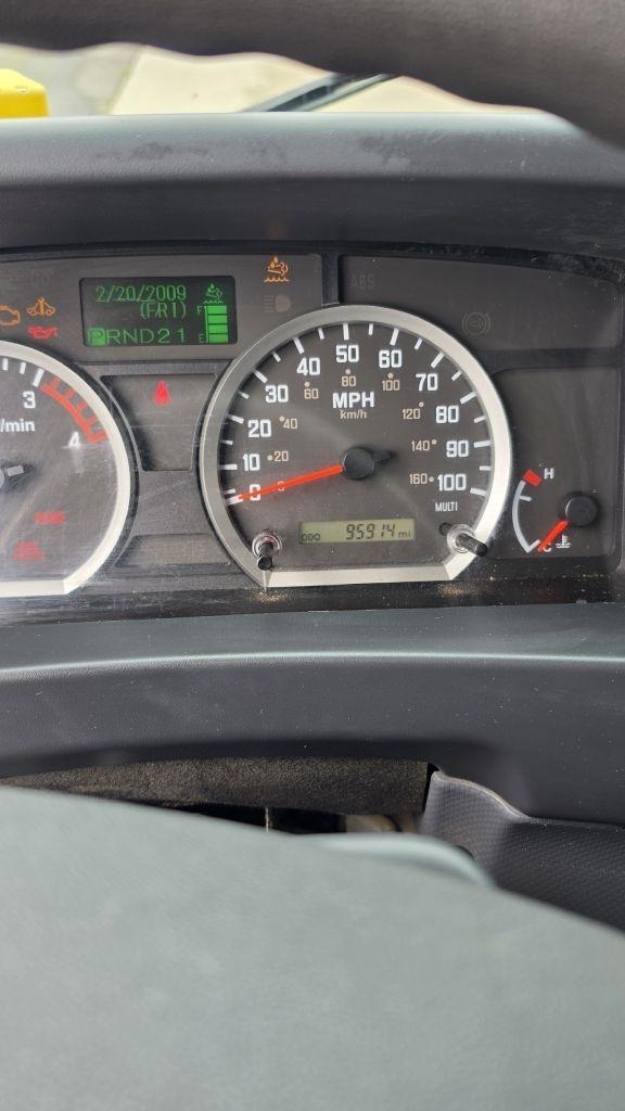 Isuzu NPR  2019