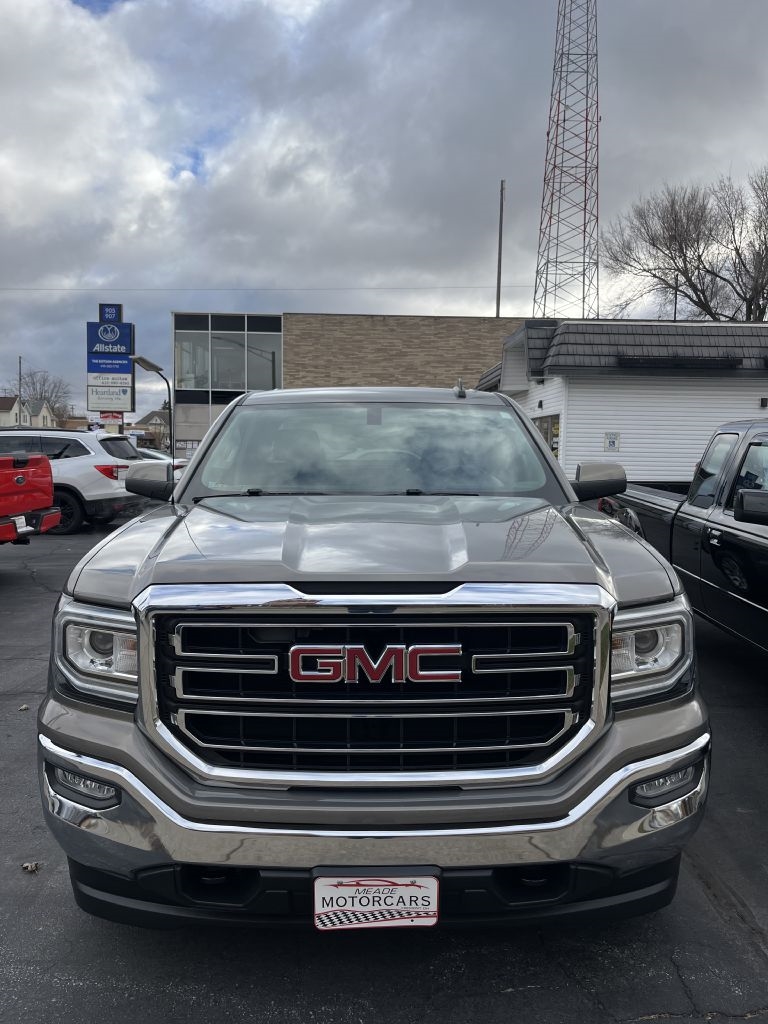 GMC Sierra 1500 SLE Double Cab 4WD 2017
