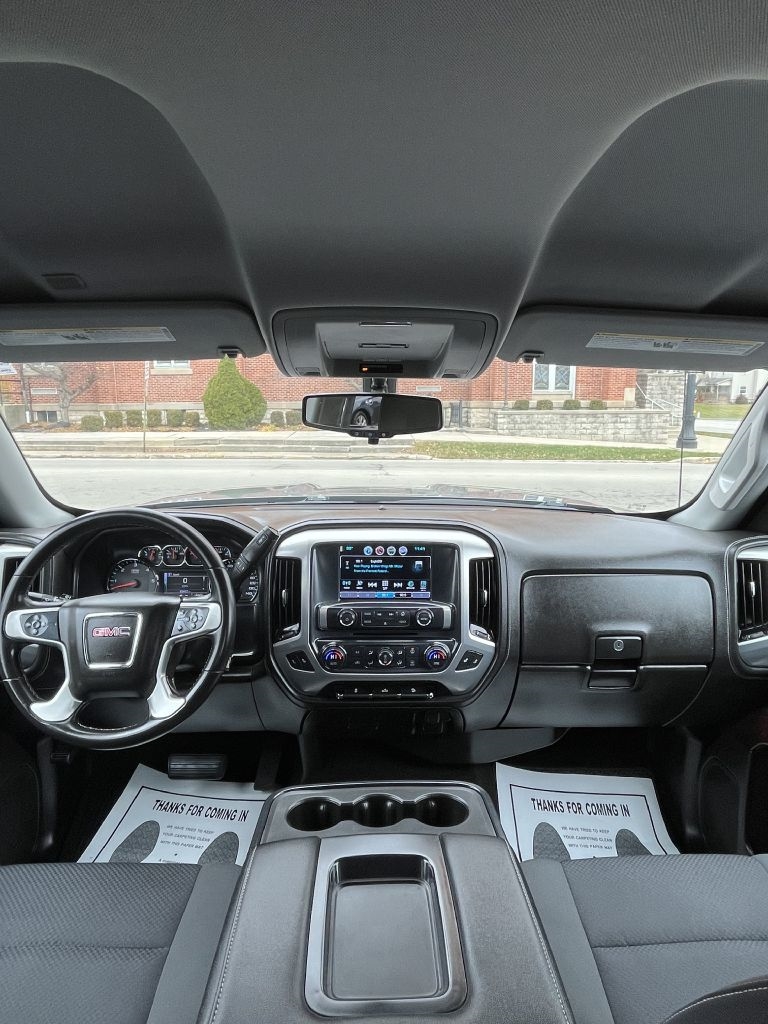 GMC Sierra 1500 SLE Double Cab 4WD 2017