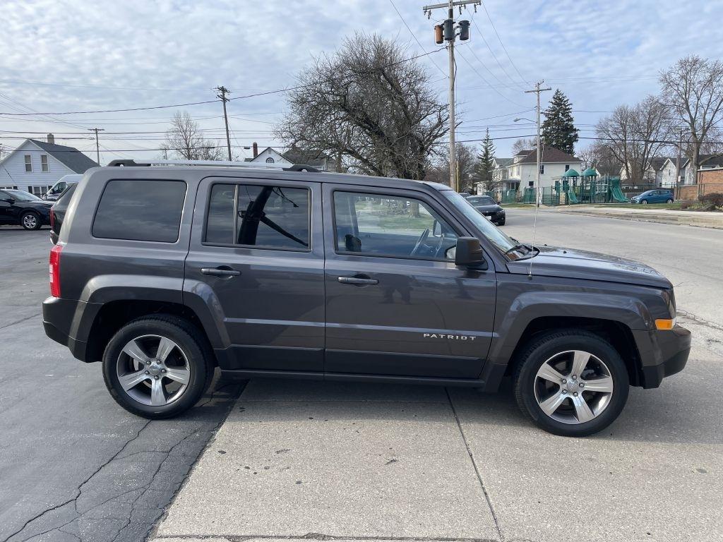 Jeep Patriot Latitude 2WD 2016